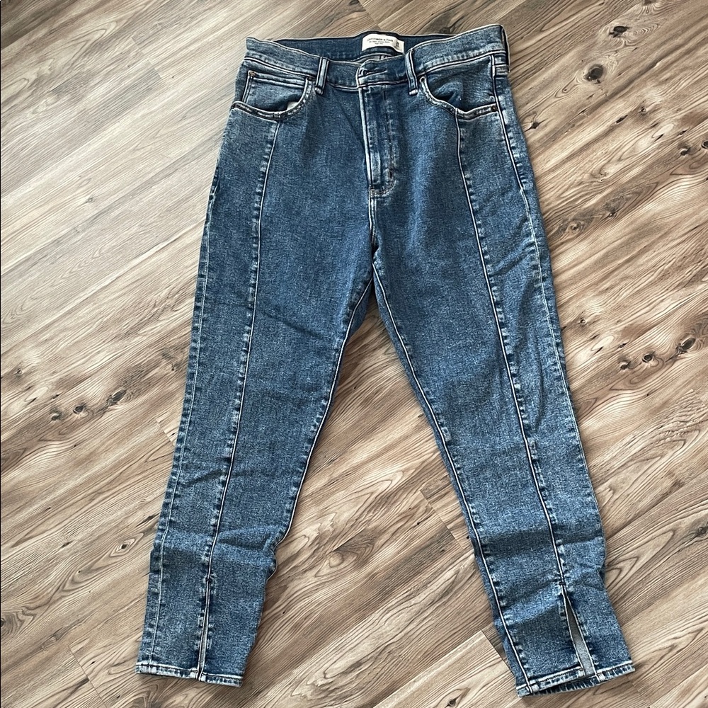 Abercrombie & Fitch Dark Blue Skinny Jeans